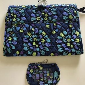 Vera Bradley hanging organizer and ID holder